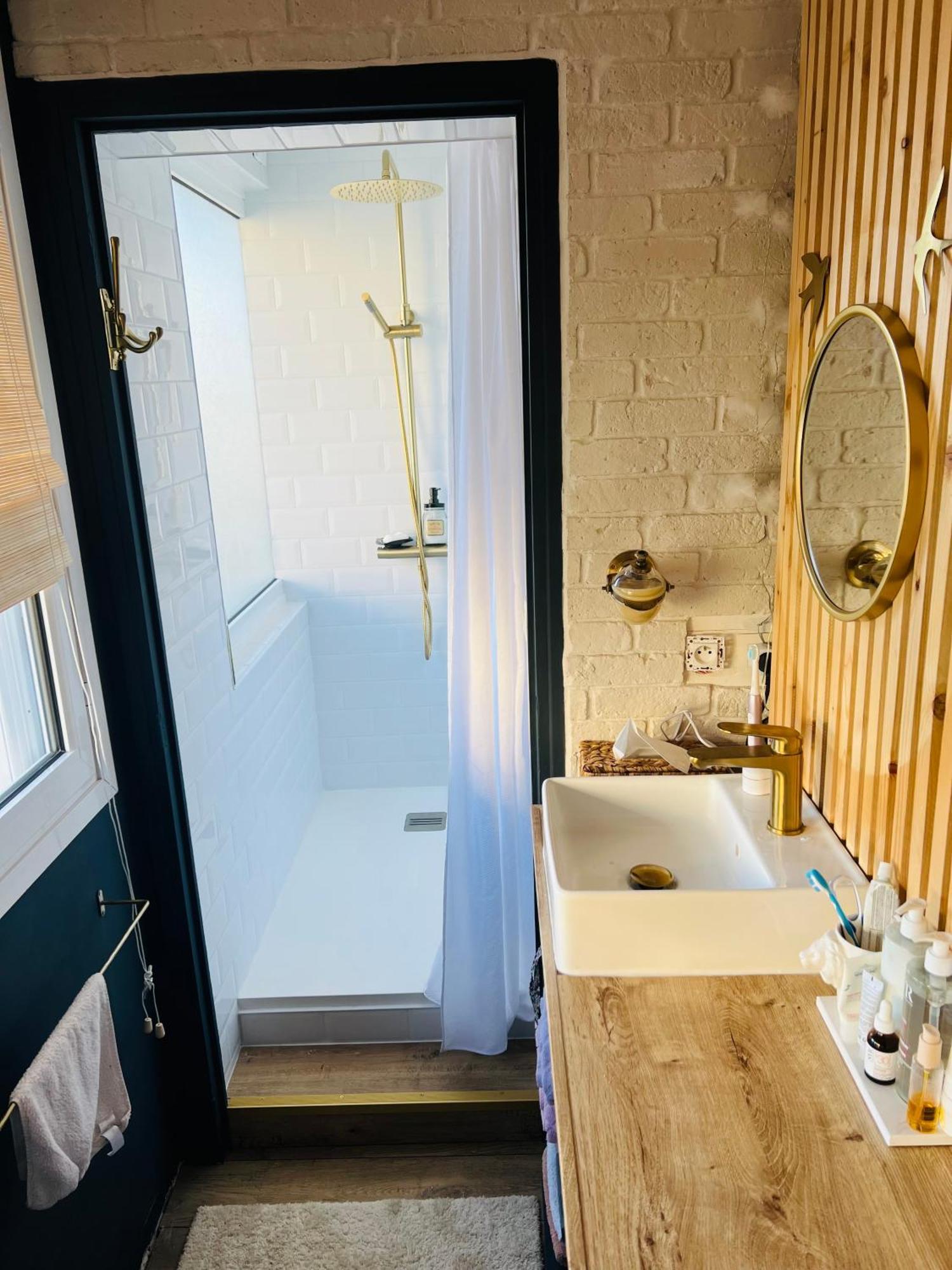 Quarto em Acomodações Particulares Chez Sol Caen